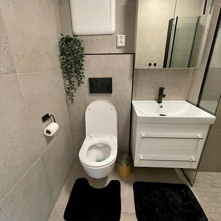Modern Only 5 Minutes From Centre Apartamento Bergen